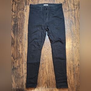 Levi's Black Skinny Jeans